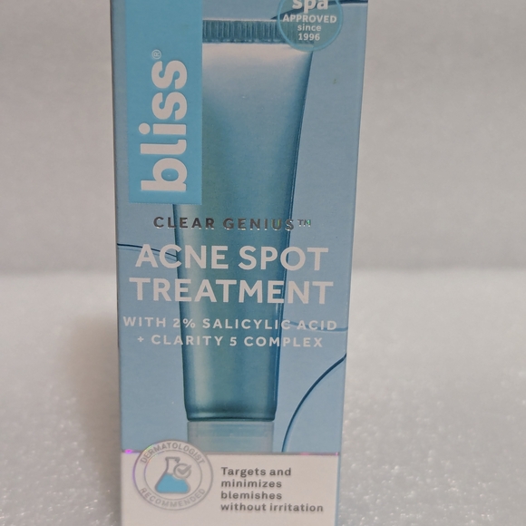 Bliss Clear Genius Acne Spot Treatment - Picture 1 of 3